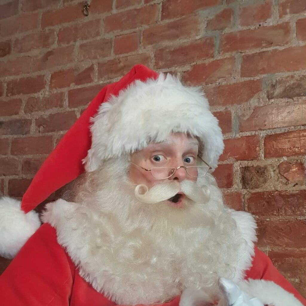 Breakfast with Santa at Grimsby Garden Centre